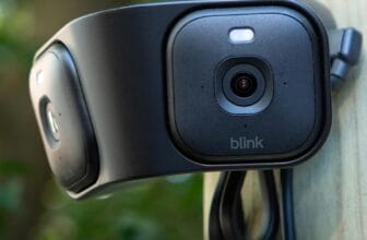 Blink Arc (newest gen) | Plug-in with Panoramic Vision [Subscription Plus Plan required], 180° coverage