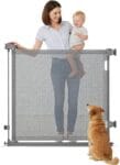 Kidoola Retractable Baby Gate, Mesh Stair & Doorway Barrier for Toddlers and Pets, 86cm Tall Extends to 140cm Wide